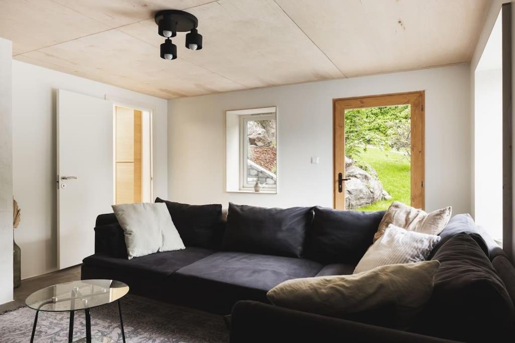 Cozy Villa In Bomlo Exterior photo